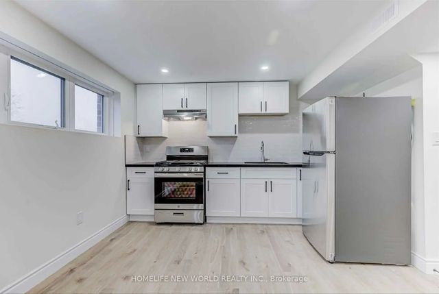 24 Seedling Crescent Basement, Whitchurch-Stouffville
