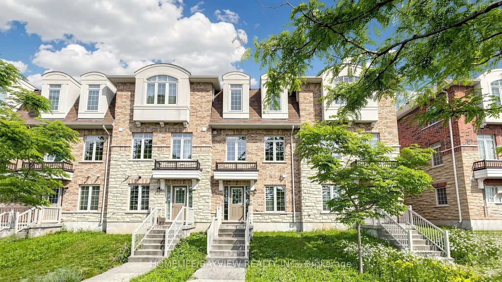 10981 Woodbine Avenue, Markham
