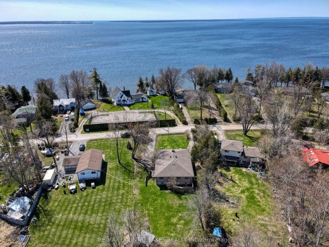 25035/7 Maple Beach Road, Brock