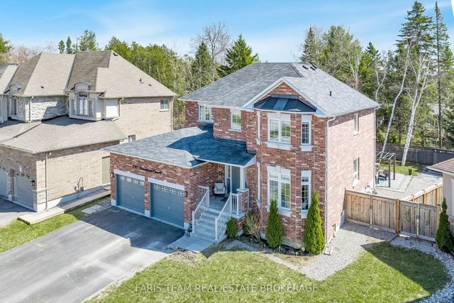 787 Freemont Court, Innisfil