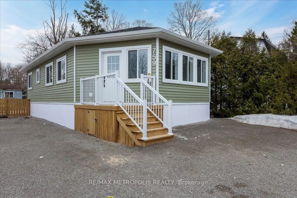 759 Innisfil Beach Road, Innisfil