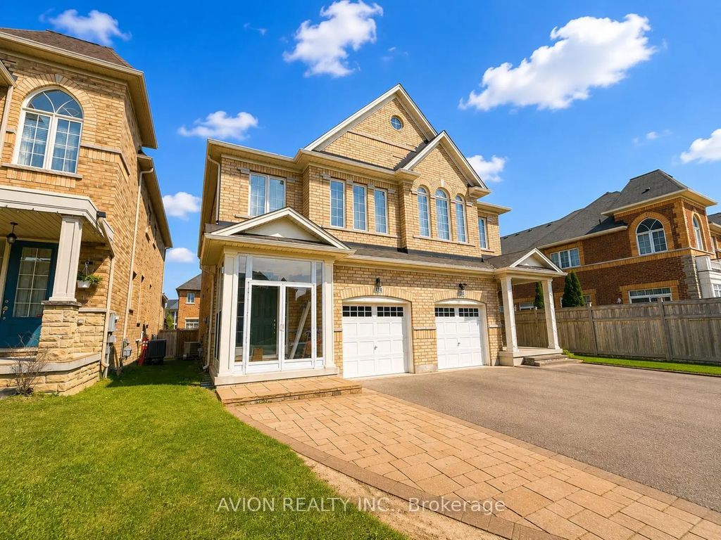 124 Wilfred Murison Avenue, Markham