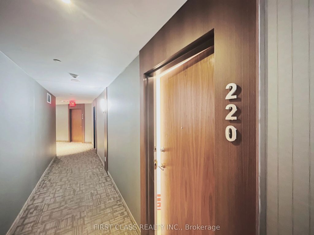 8323 Kennedy Road 220, Markham