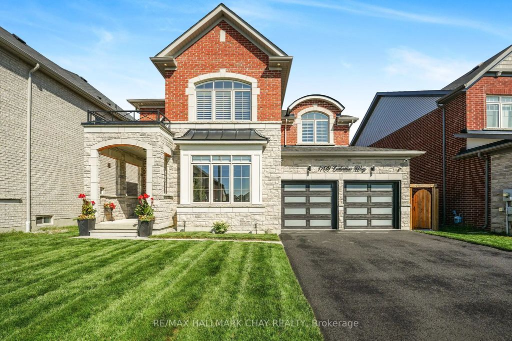 1709 Emberton Way, Innisfil