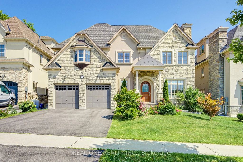 421 Flamingo Road, Vaughan