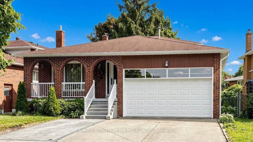 211 Risebrough Circuit, Markham
