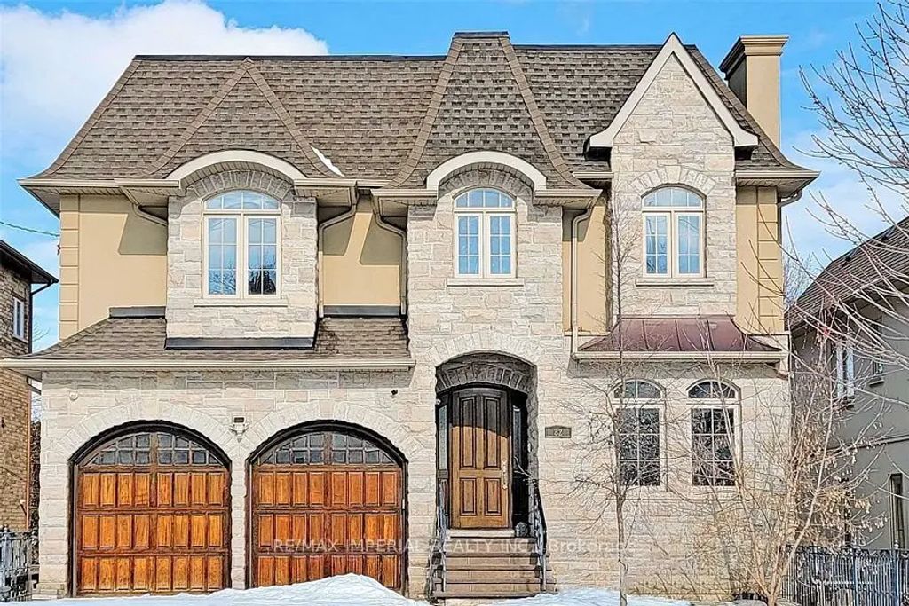 82 Woodward Avenue, Markham
