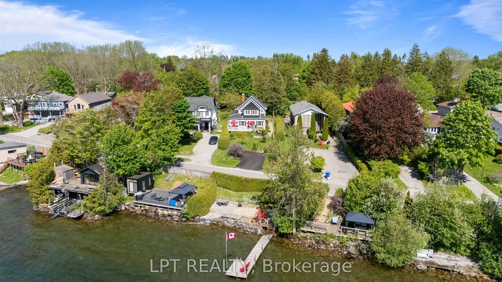145 Lake Drive N, Georgina