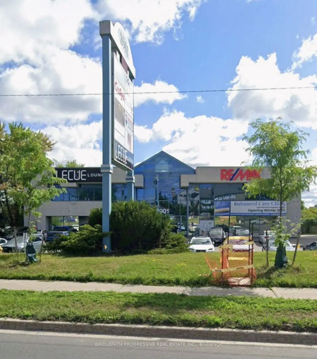 8901 Woodbine Avenue 219, Markham