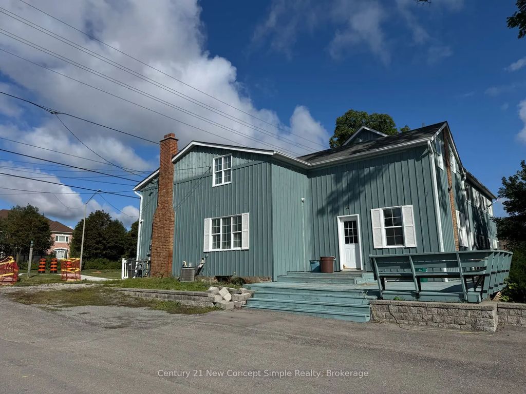 9861 Leslie Street, Richmond Hill