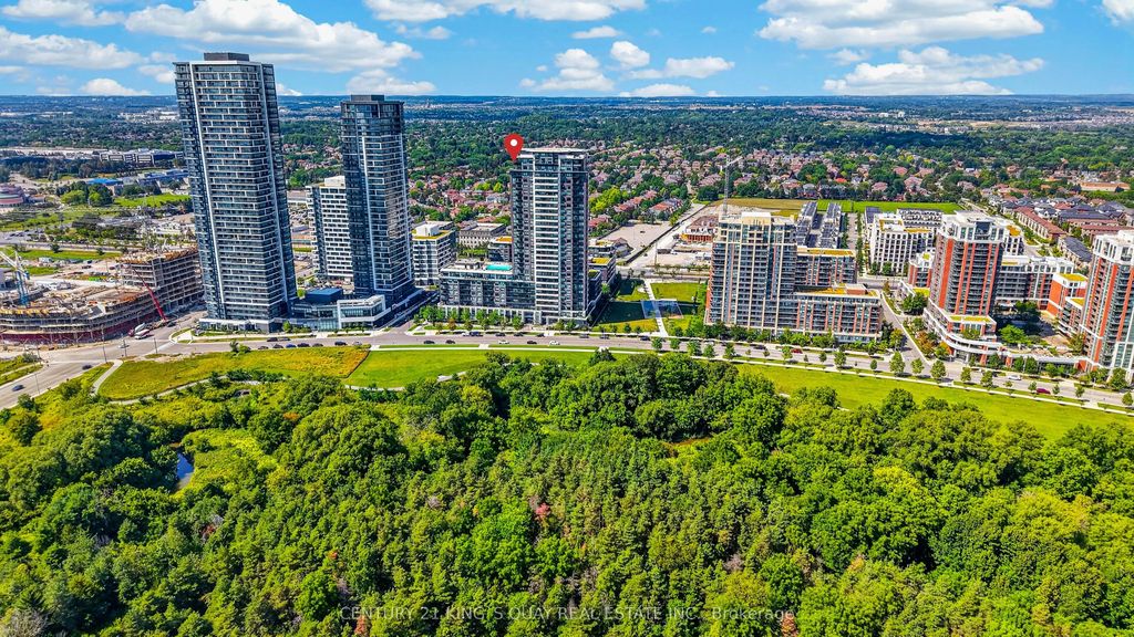 15 Water Walk Drive Rg07, Markham