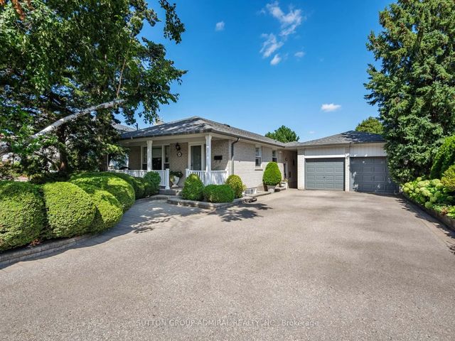 143 Dudley Avenue, Markham