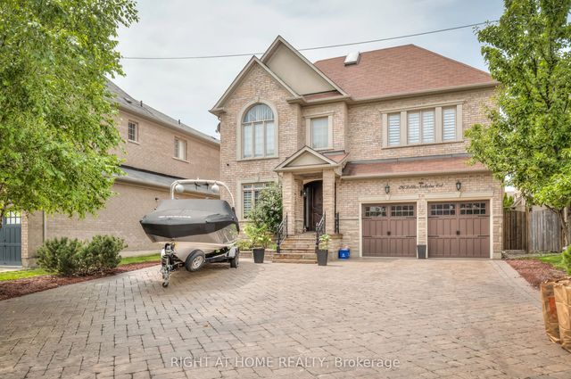 26 Little Natalie Court, Vaughan
