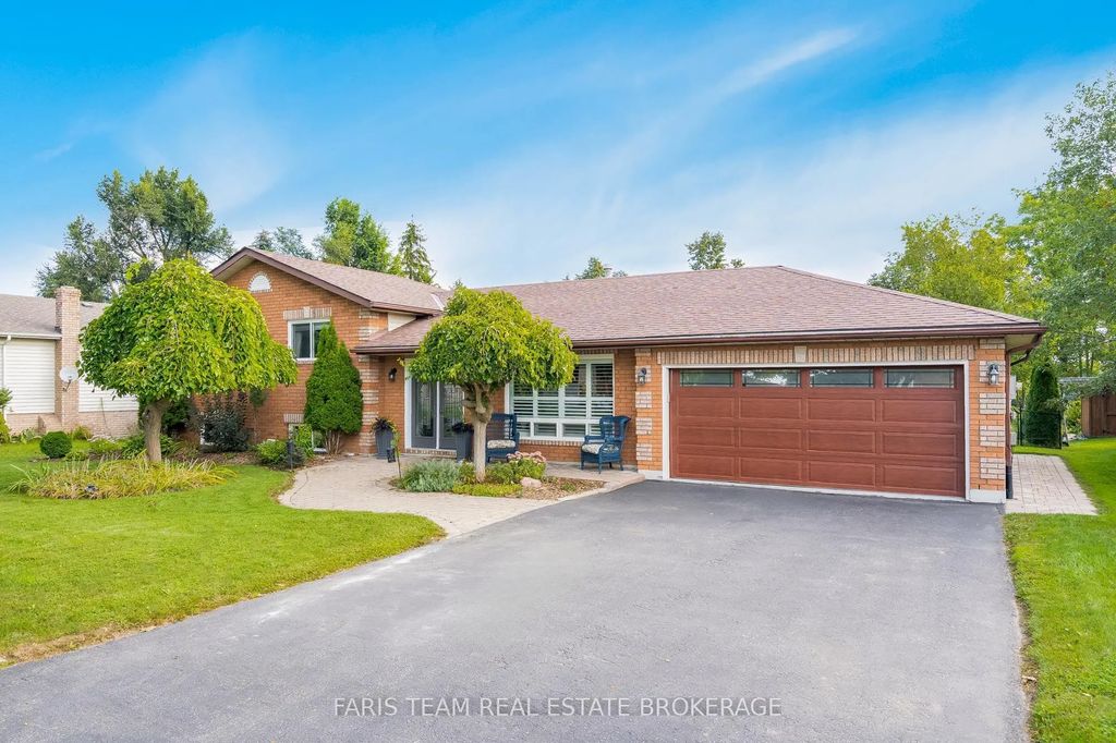 2032 Chantler Street, Innisfil