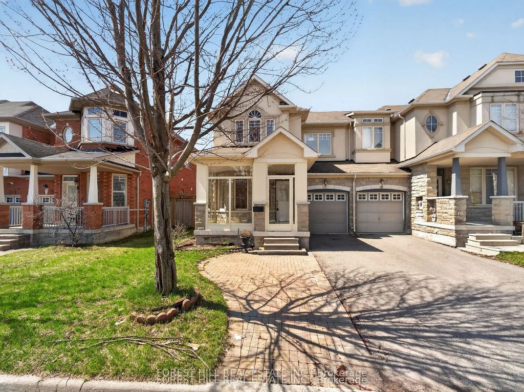 12 Stookes Crescent, Richmond Hill