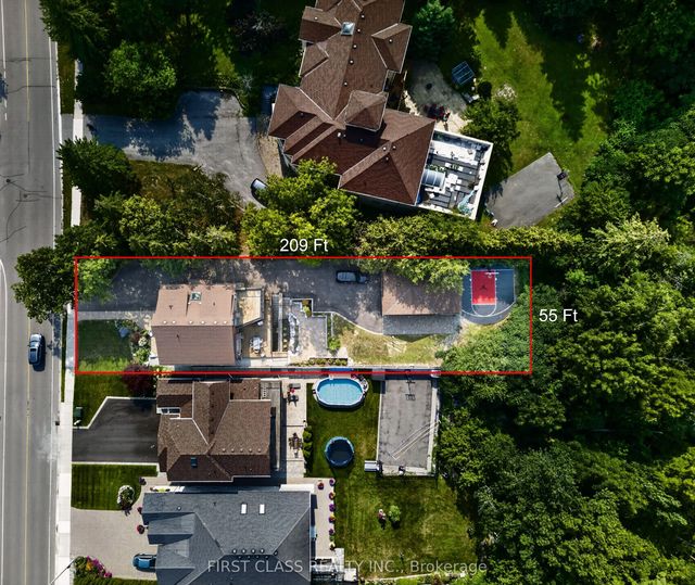 302 Brookside Road, Richmond Hill