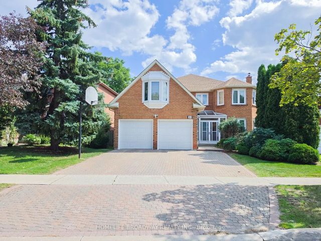 31 Hyde Park Drive, Richmond Hill