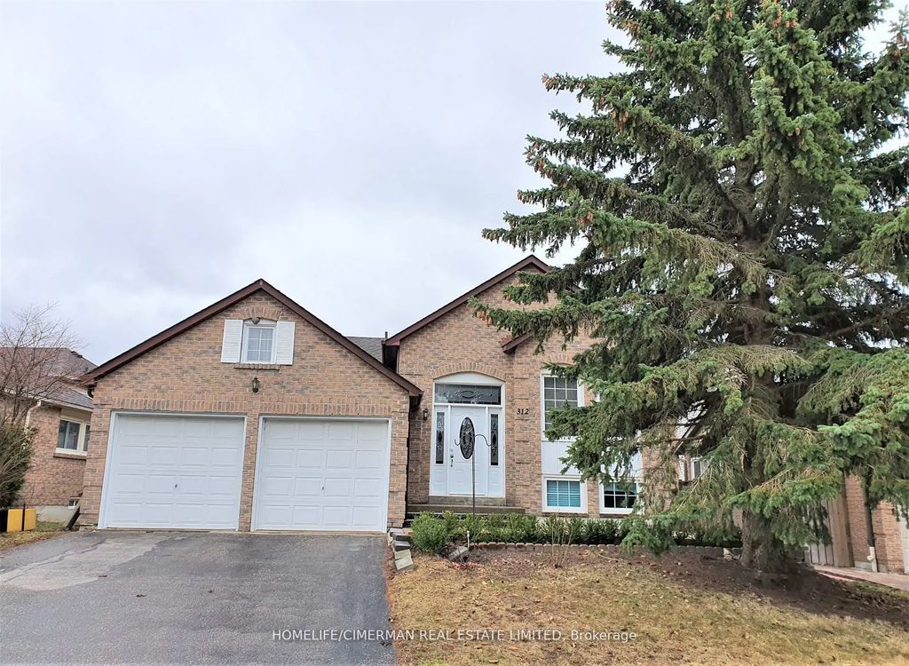 312 Harewood Boulevard Upper, Newmarket