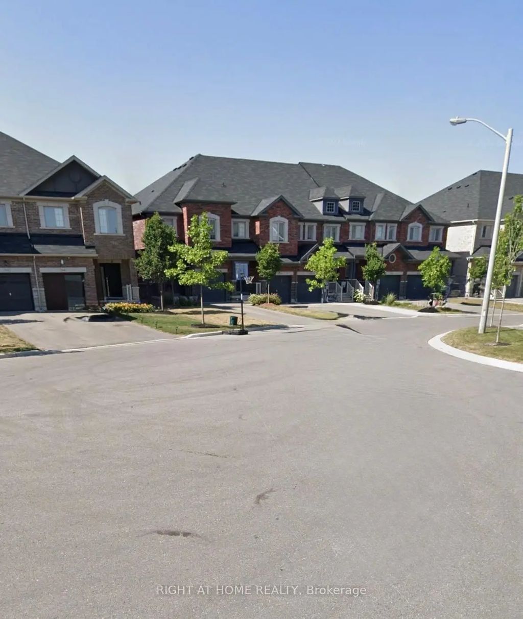 60 Zachary Place N, Vaughan