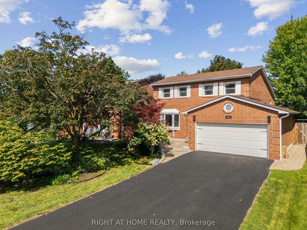 262 Yorkshire Drive, Newmarket