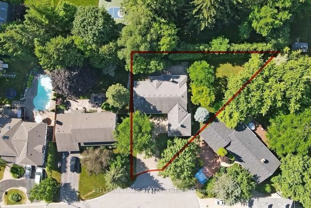 27 Hawthorne Lane, Aurora