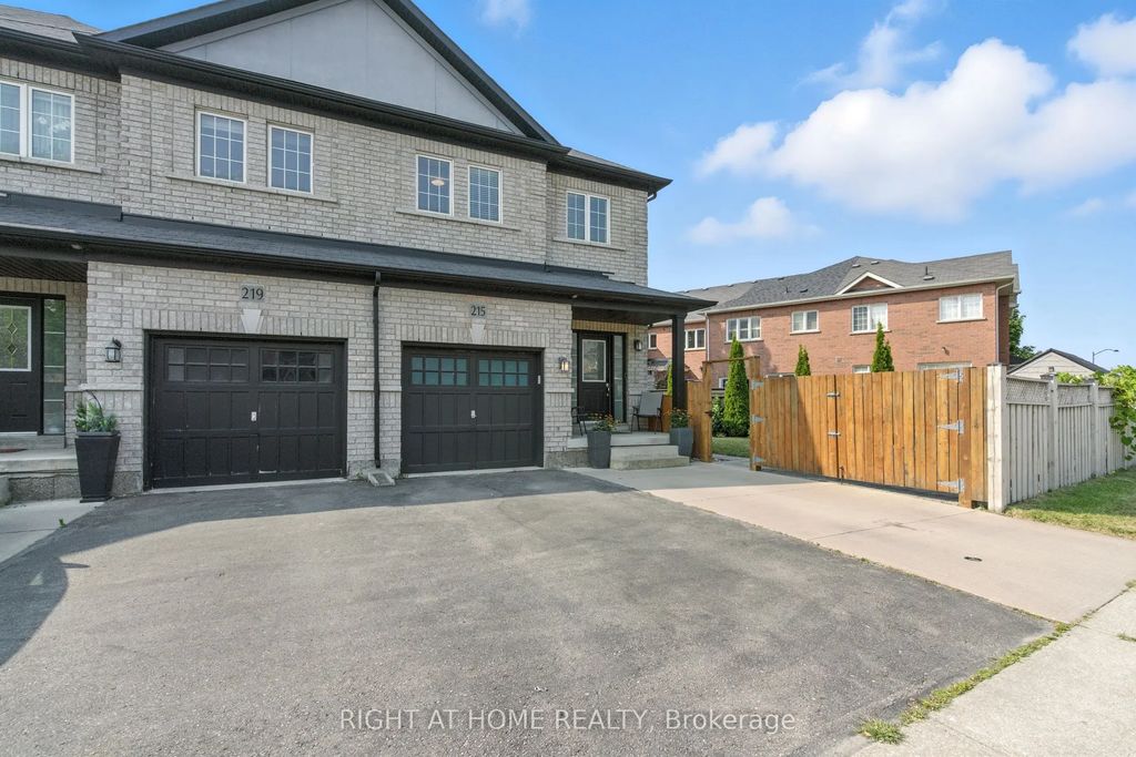 215 Canada Drive, Vaughan