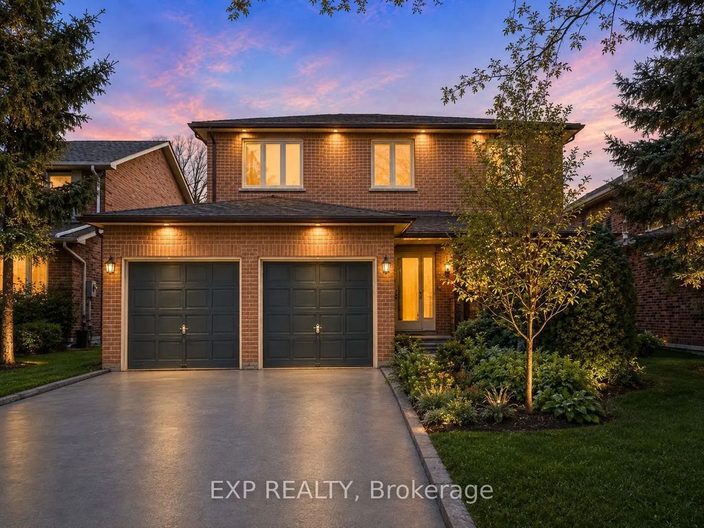 51 Sanderson Crescent, Richmond Hill
