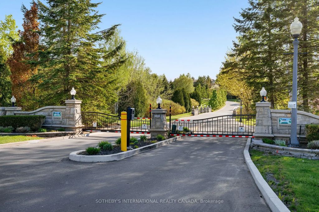 463 Crossing Bridge Place, Aurora
