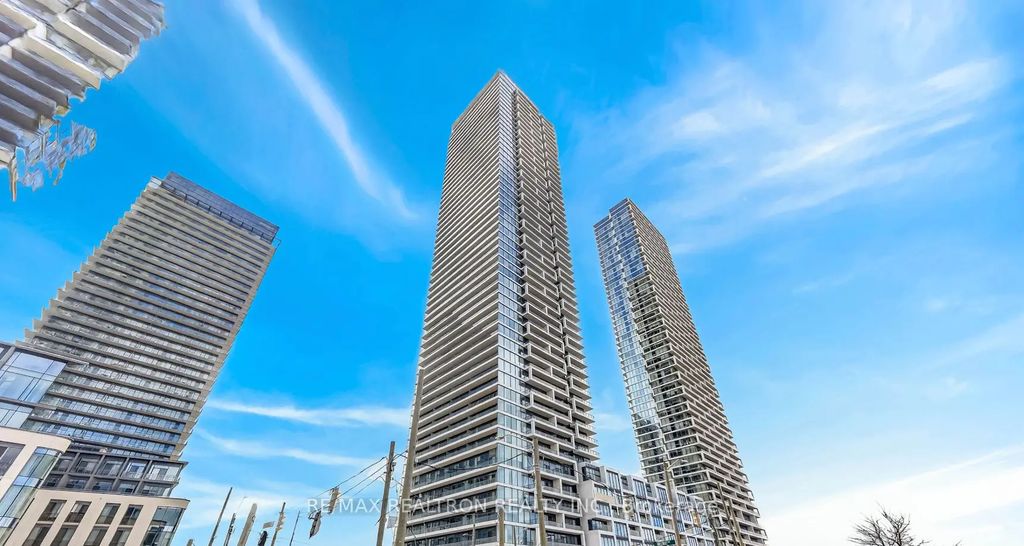 950 Portage Parkway 5615, Vaughan