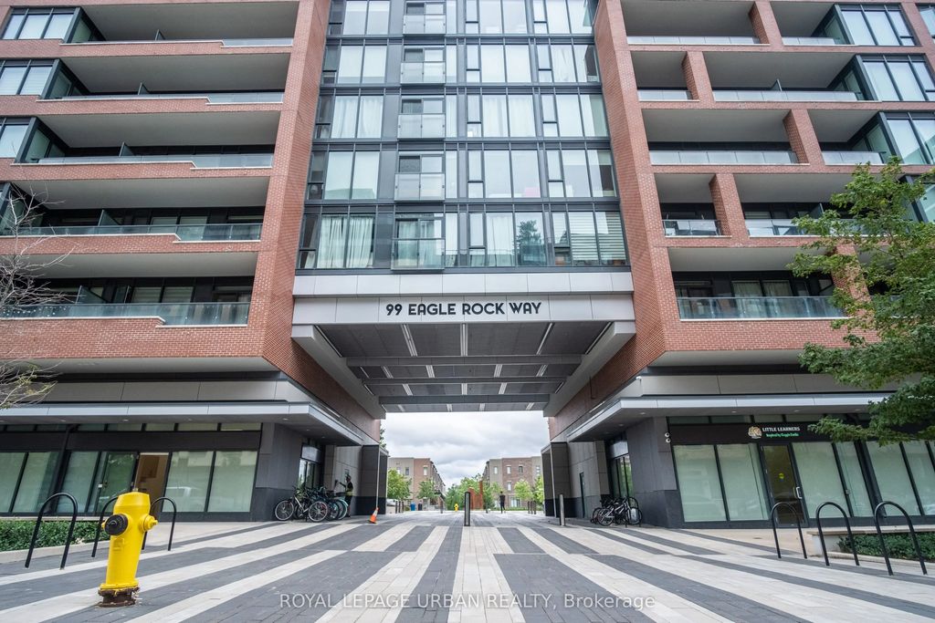 99 Eagle Rock Way 817, Vaughan