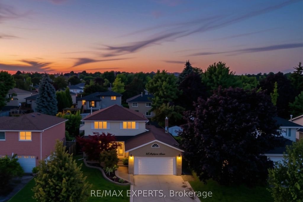 444 Maplegrove Avenue, Bradford West Gwillimbury