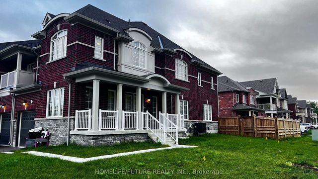 140 Cliff Thompson Court, Georgina