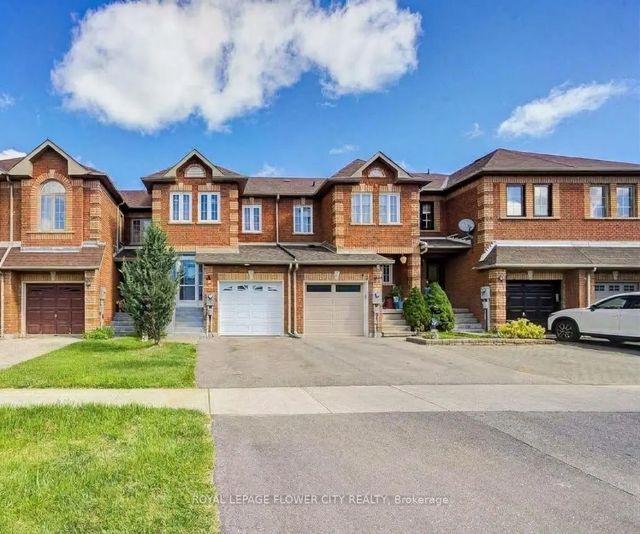 68 Denton Circle, Vaughan