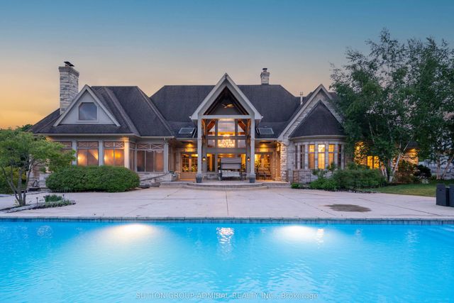 66 Scotch Valley Drive, King