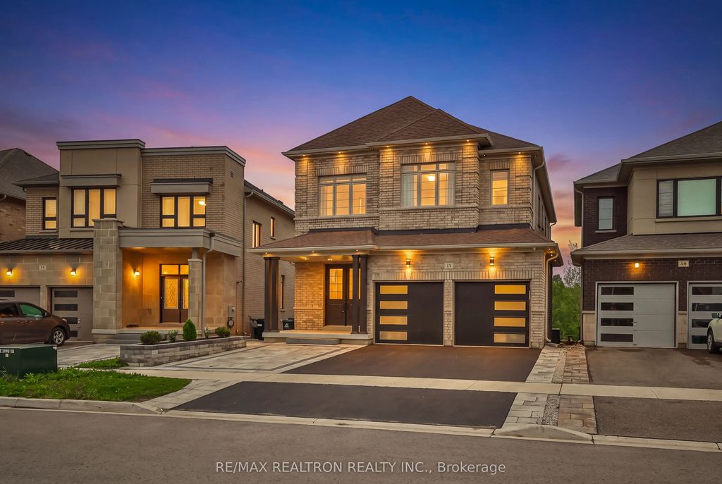 178 Ferragine Crescent, Bradford West Gwillimbury