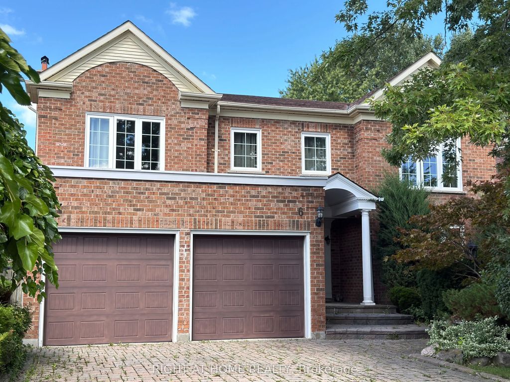 6 Cowles Court, Richmond Hill