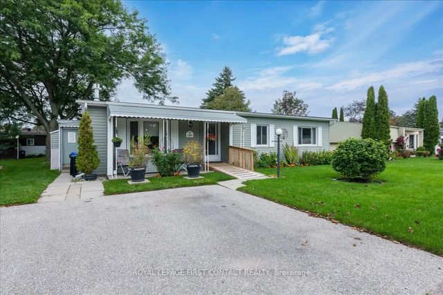 40 Corner Brook Trail, Innisfil