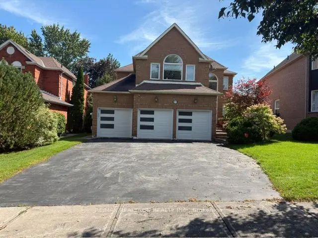 97 Mcclellan Way Basement, Aurora