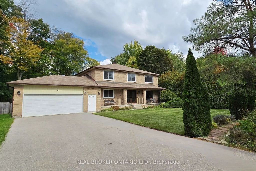2 Amberglen Court, East Gwillimbury