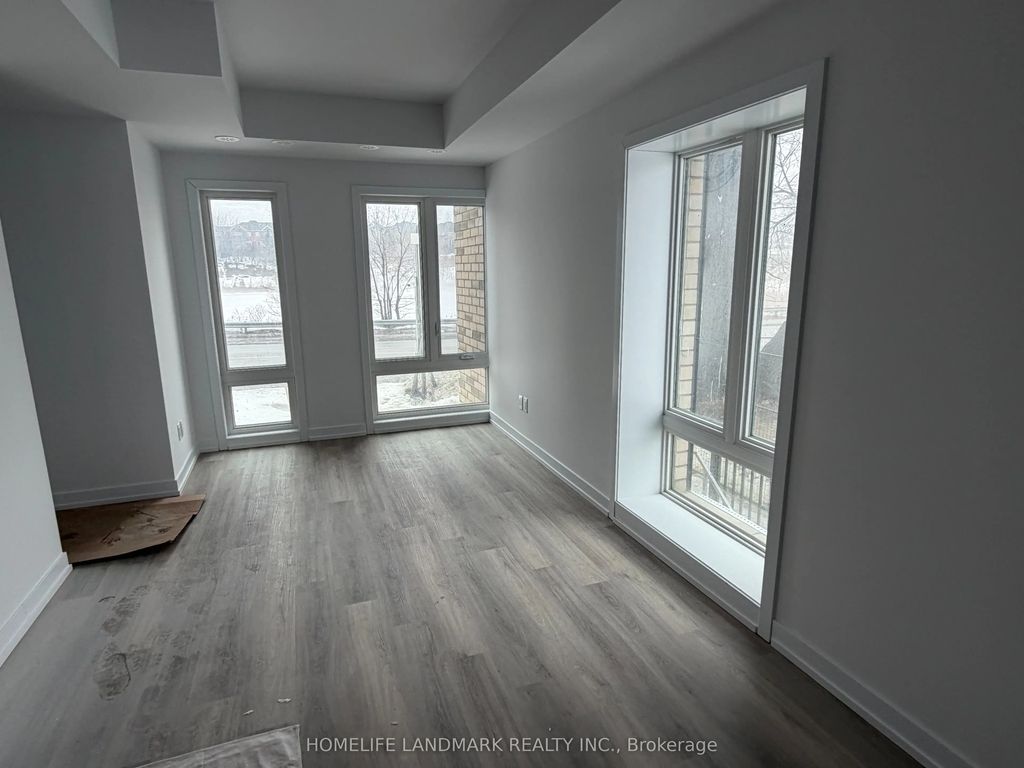 5 Bancroft Lane 301, Richmond Hill