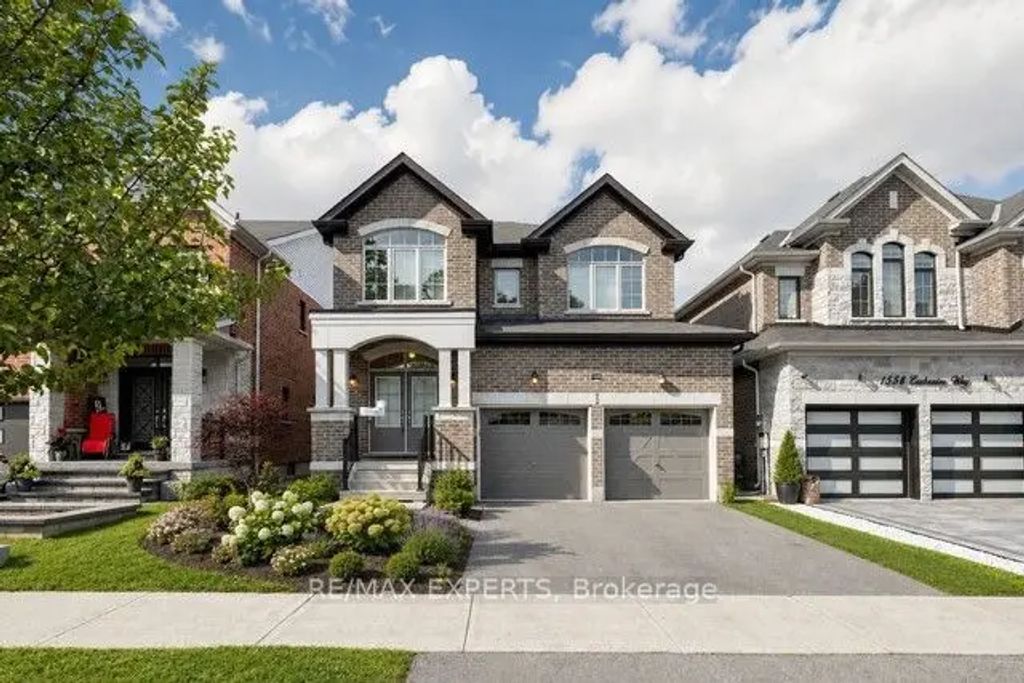 1554 Emberton Way, Innisfil