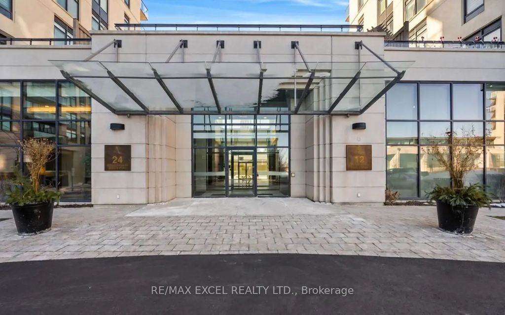 12 Woodstream Boulevard 520, Vaughan