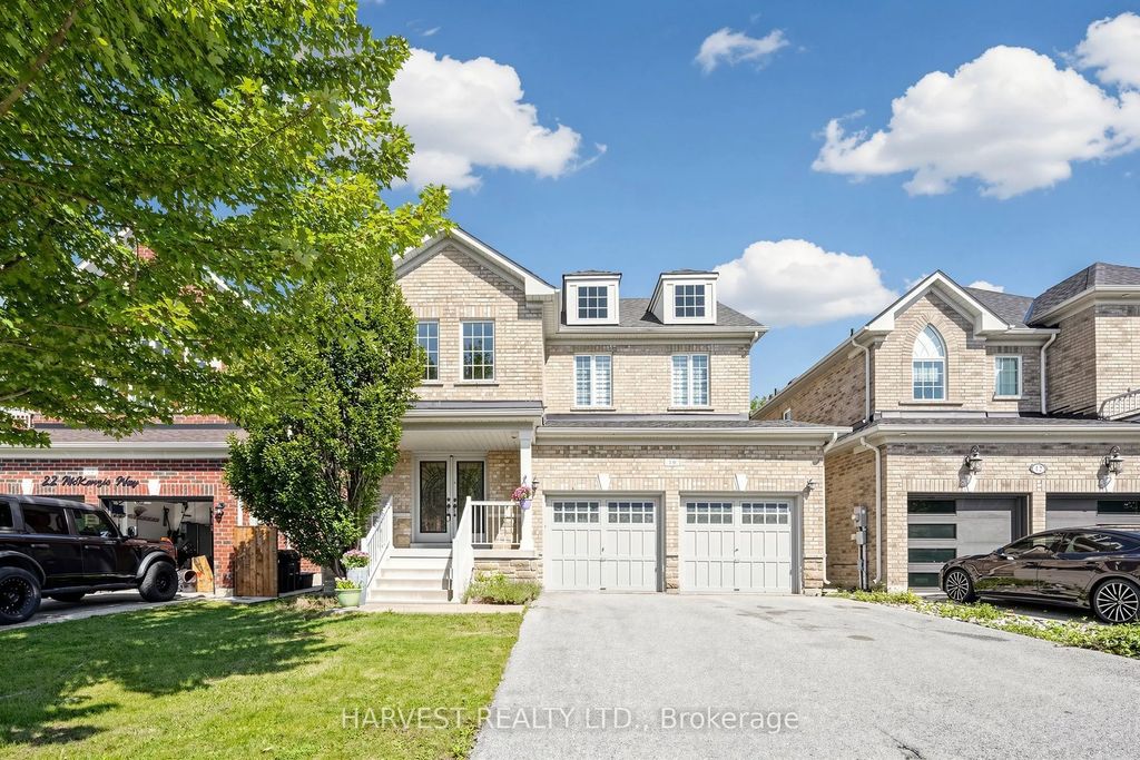 16 Mckenzie Way, Bradford West Gwillimbury