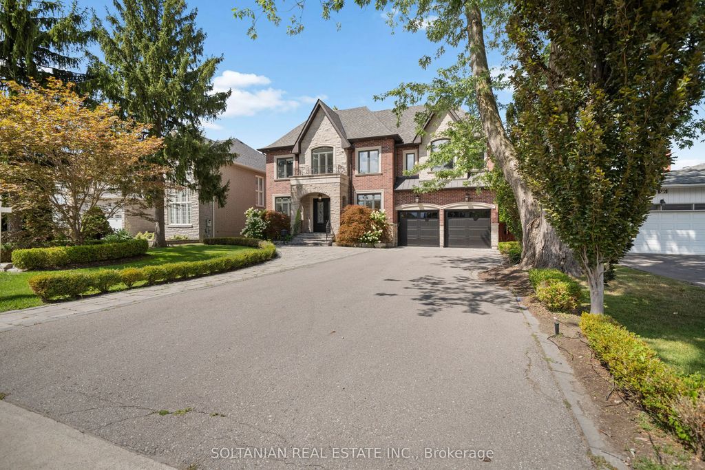 74 Yongehurst Road, Richmond Hill
