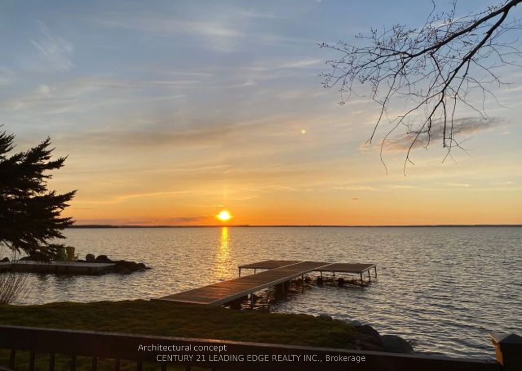415 Lake Drive E, Georgina