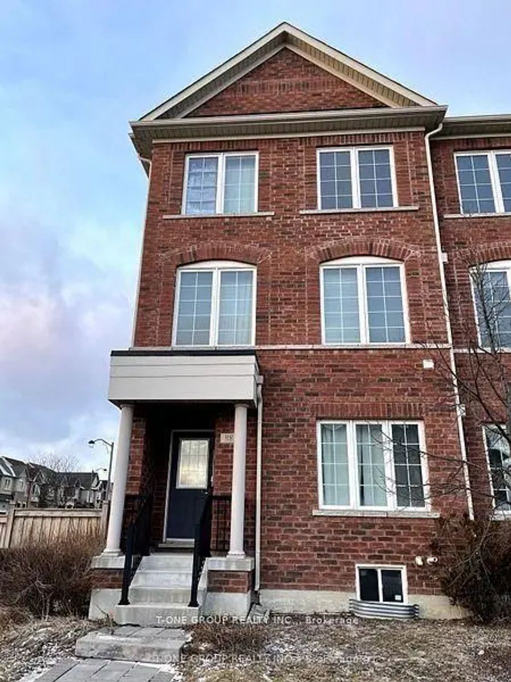 88 Lady Dolores Avenue, Vaughan