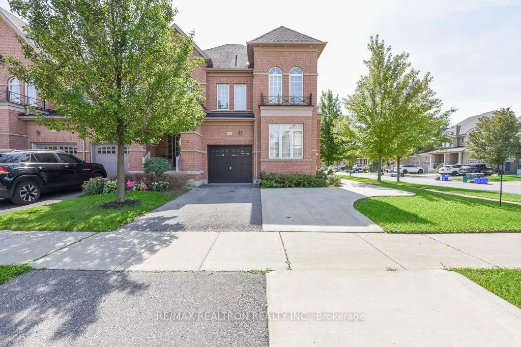119 Lindbergh Drive, Vaughan