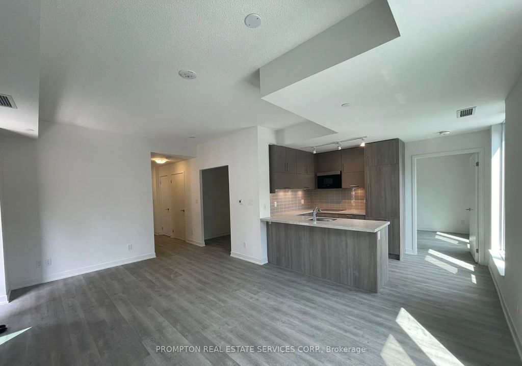 38 Simcoe Promenade 708, Markham