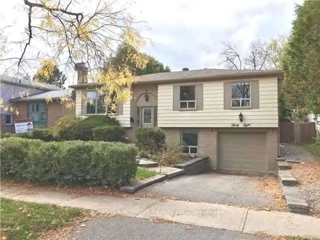 38 Penwick Crescent, Richmond Hill