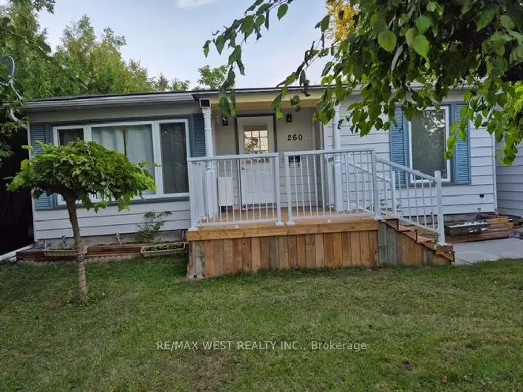 260 Medina Drive, Georgina